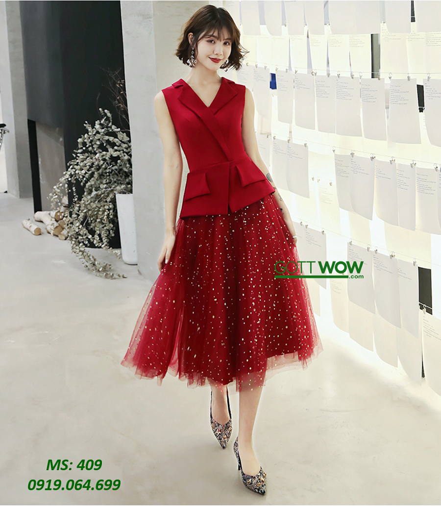 Áo crop top cổ trễ chữ V quý phái phối chân váy xòe đỏ - JL09 - AloraShop21